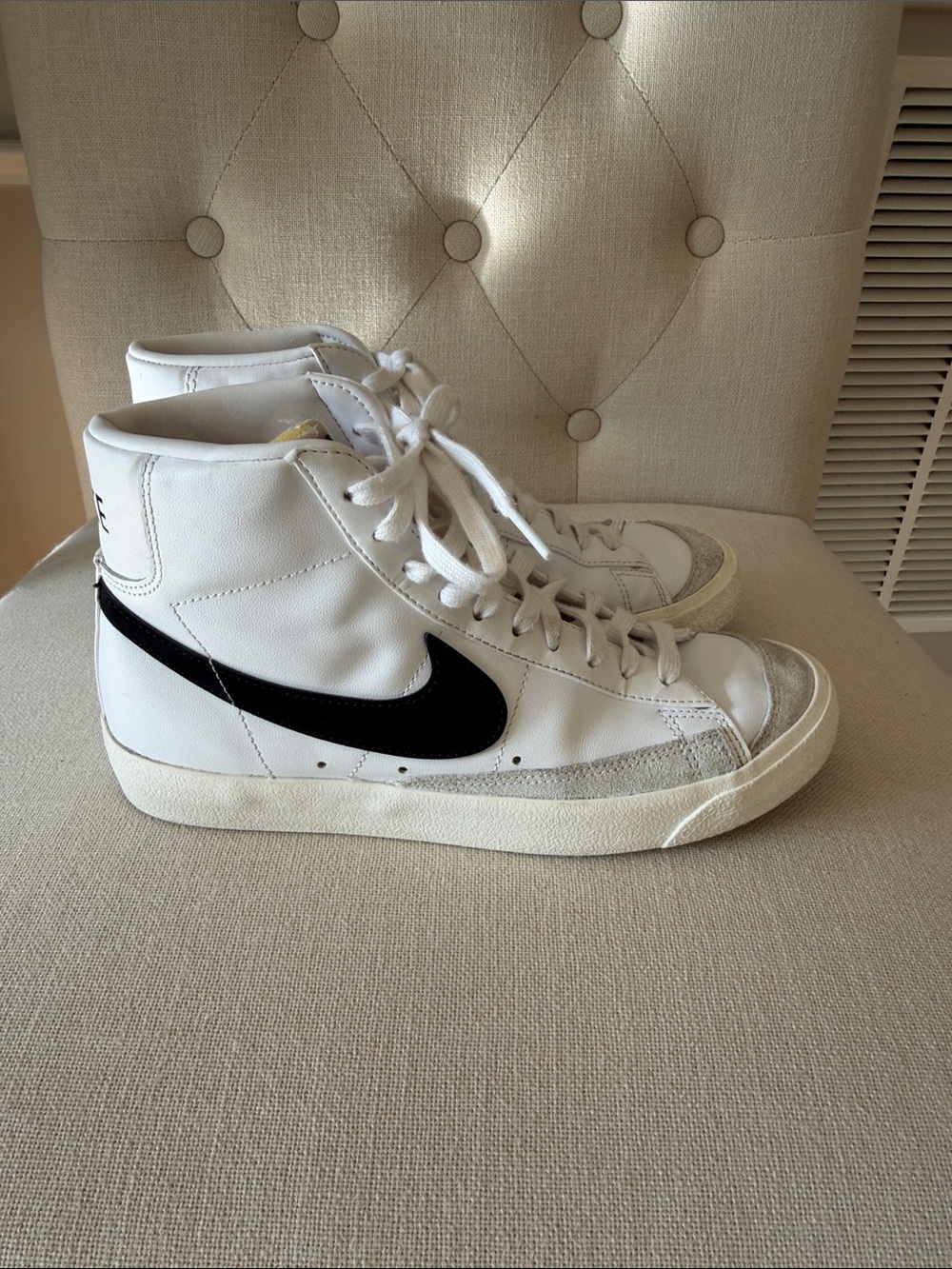 Nike White High-Top Sneakers (Blazers)with Black Swoosh size 8.5 - Picture 6 of 11